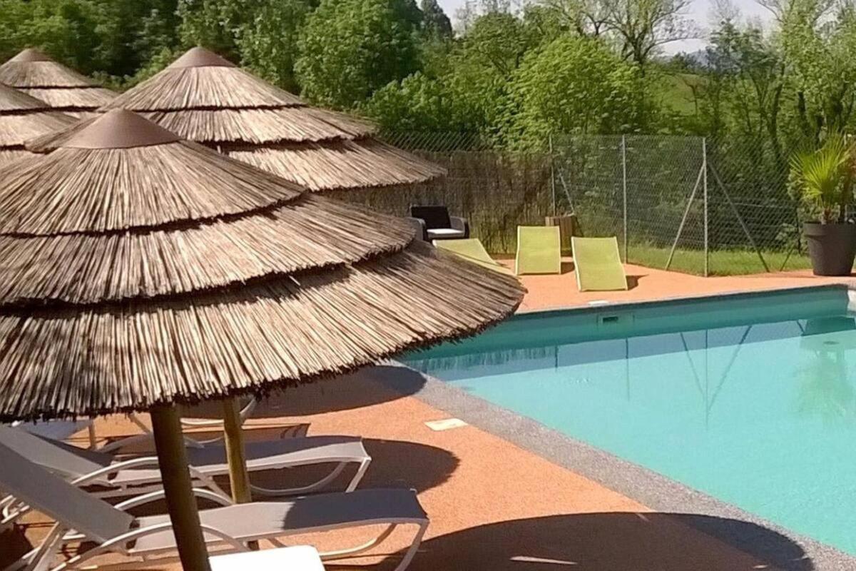 Domaine Le Prieure Hotel Chaumont-le-Bourg Bagian luar foto