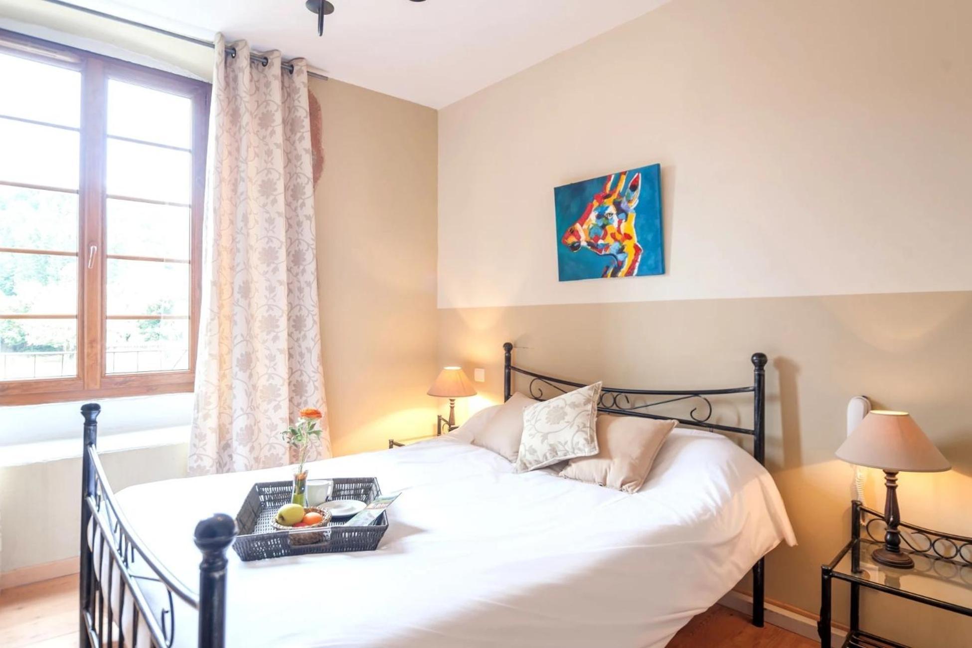 Domaine Le Prieure Hotel Chaumont-le-Bourg Ruang foto