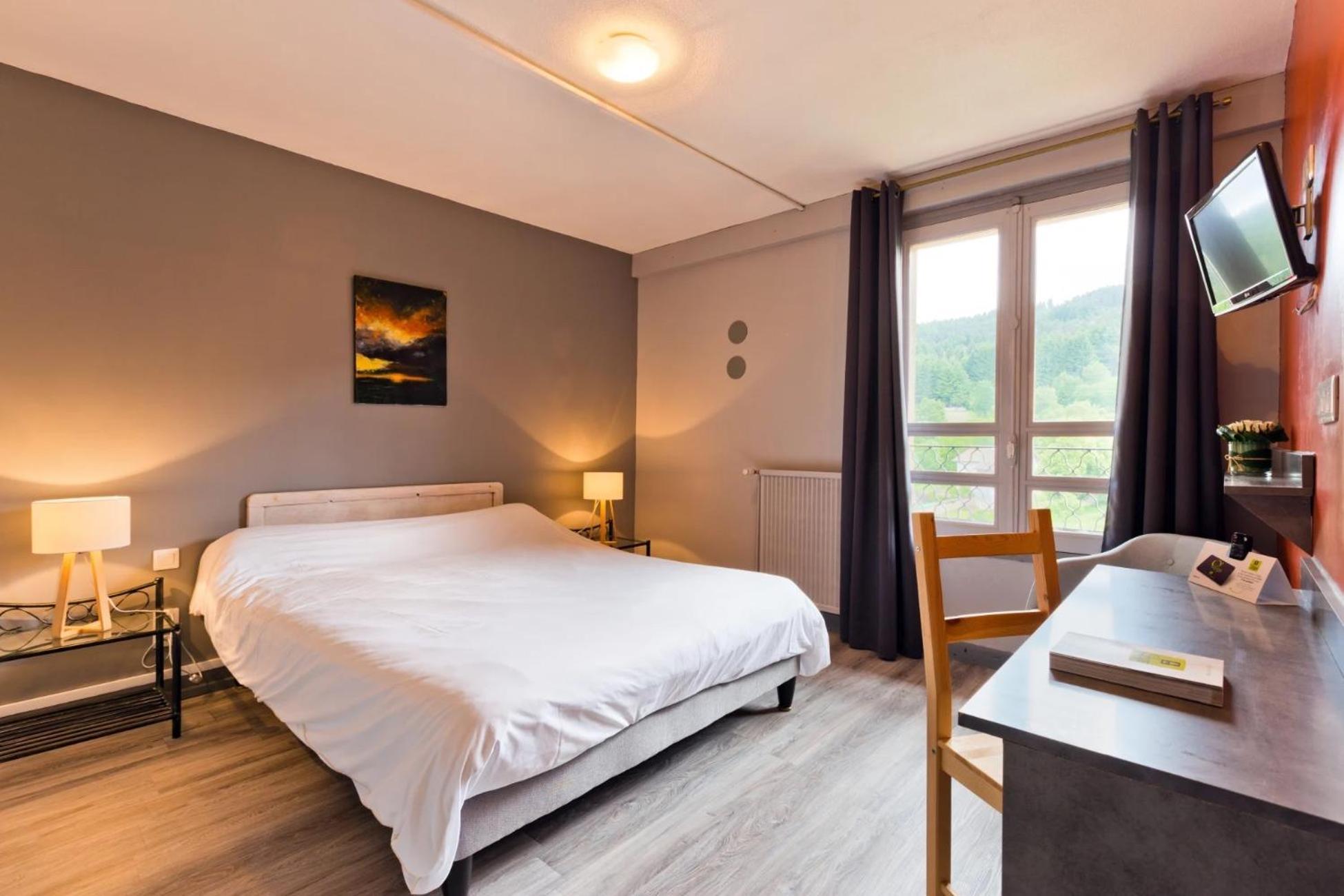 Domaine Le Prieure Hotel Chaumont-le-Bourg Ruang foto