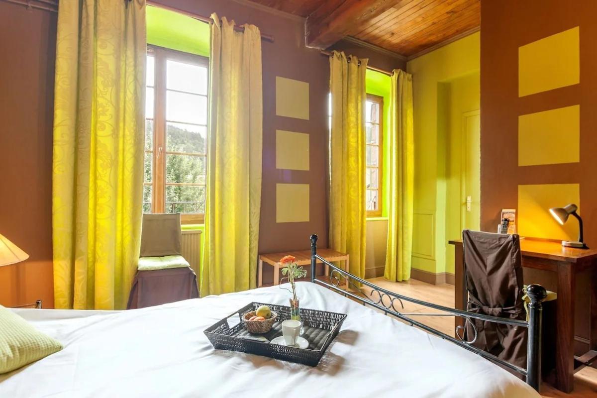 Domaine Le Prieure Hotel Chaumont-le-Bourg Ruang foto