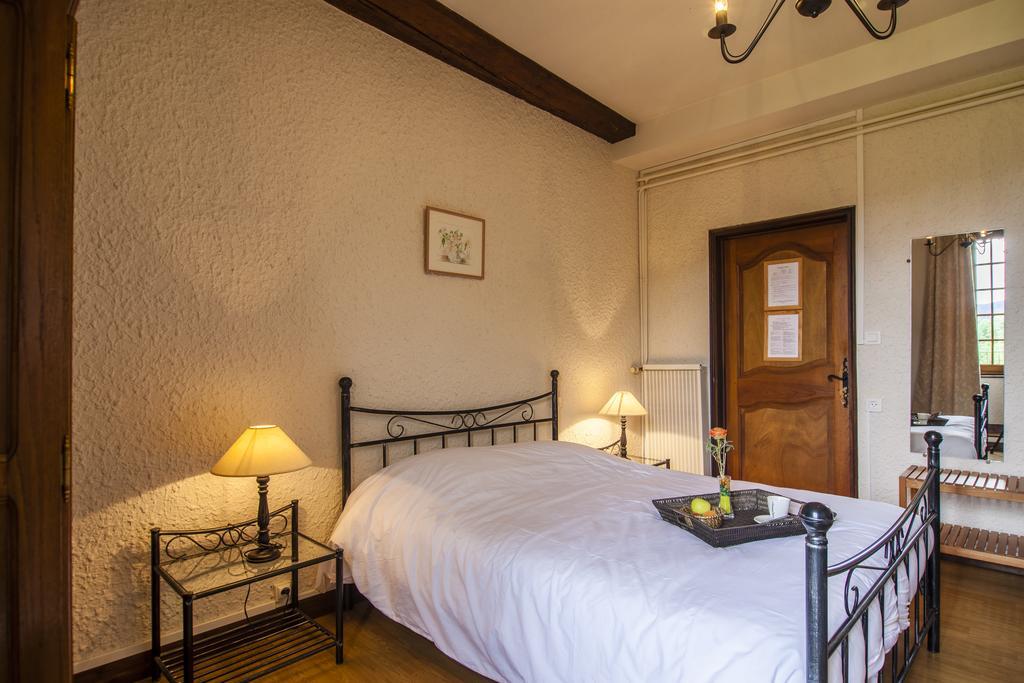 Domaine Le Prieure Hotel Chaumont-le-Bourg Bagian luar foto