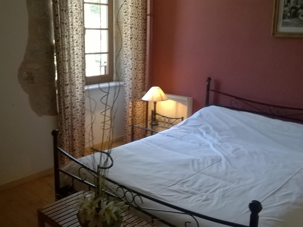 Domaine Le Prieure Hotel Chaumont-le-Bourg Bagian luar foto